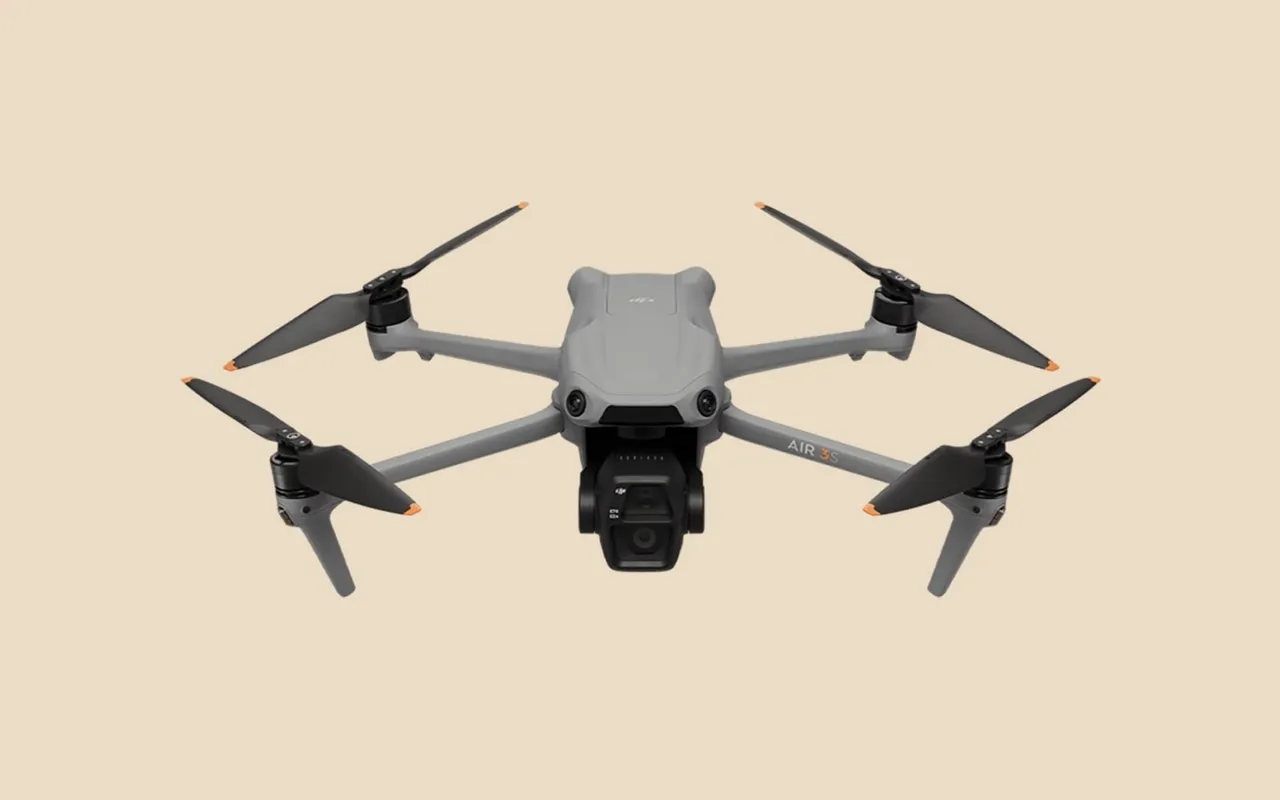 Air 3S, product image from DJI