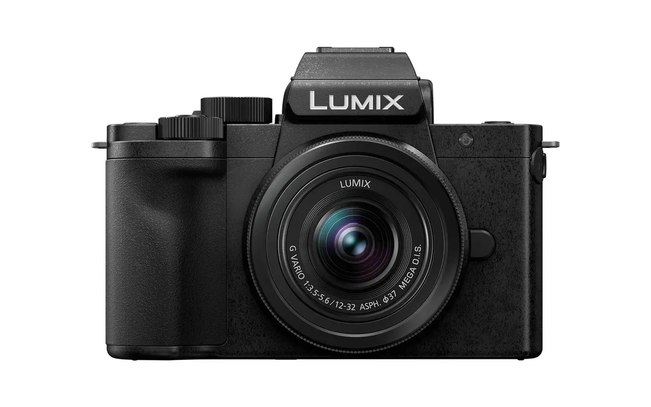 Lumix G100D, product image from Panasonic