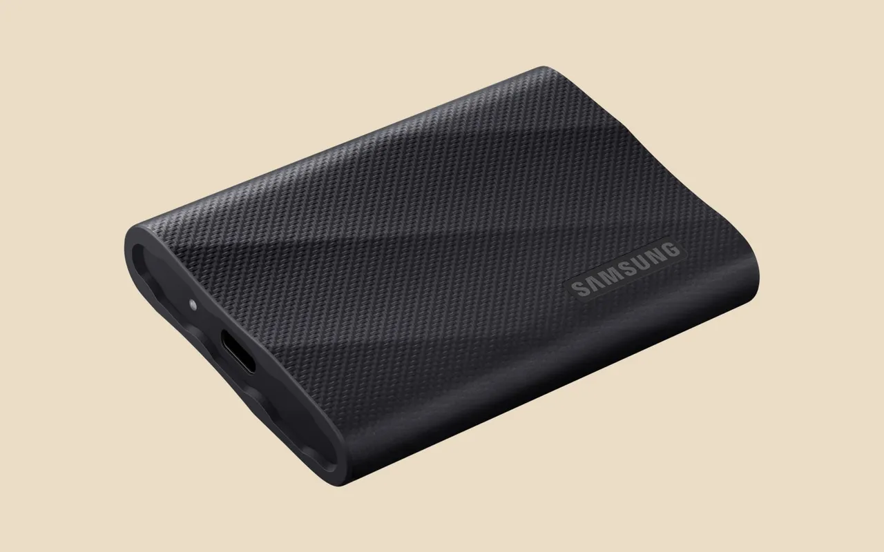 T9 Portable SSD 2TB, product image from Samsung